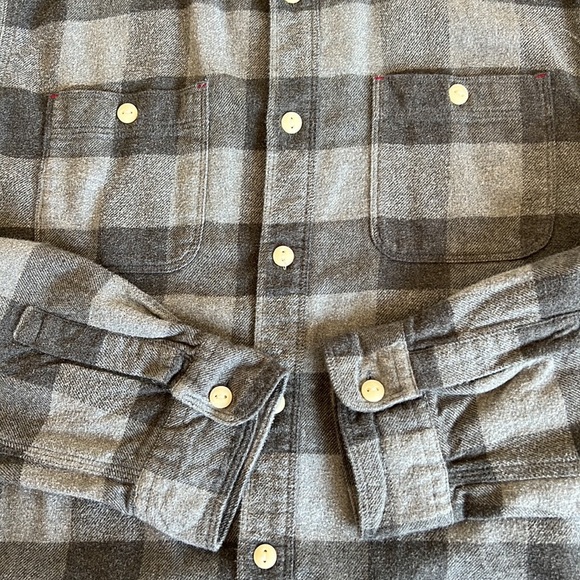 True Grit Gray Plaid Flannel Button Down XL - Picture 4 of 11